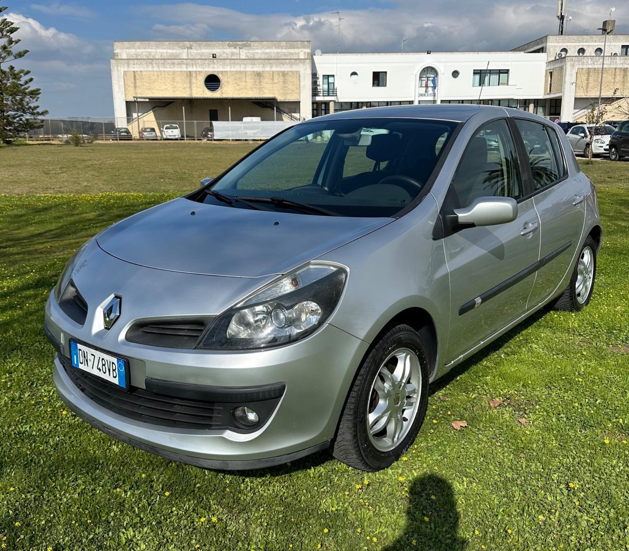 Renault Clio 1.2 GPL Le Iene NEO PATENTATI