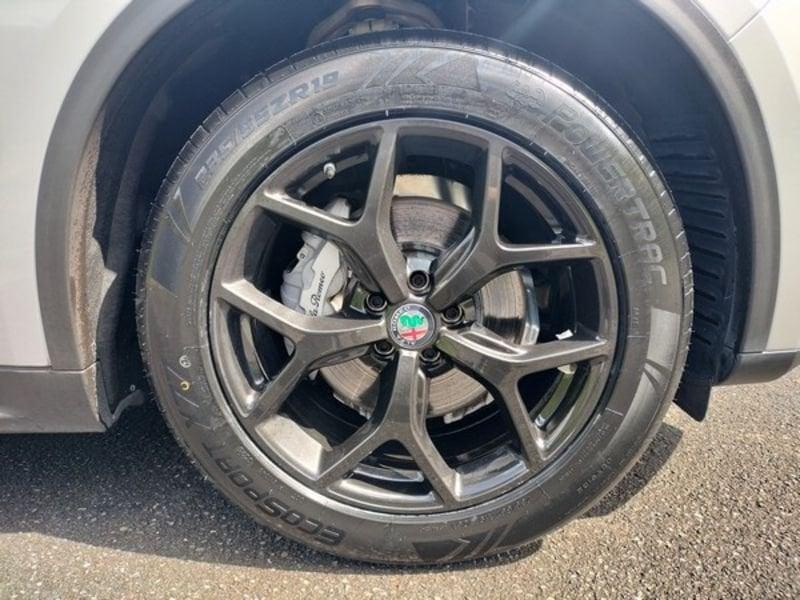 Alfa Romeo Stelvio 2.2 Turbo Diesel 190CV Business AT8 Q4