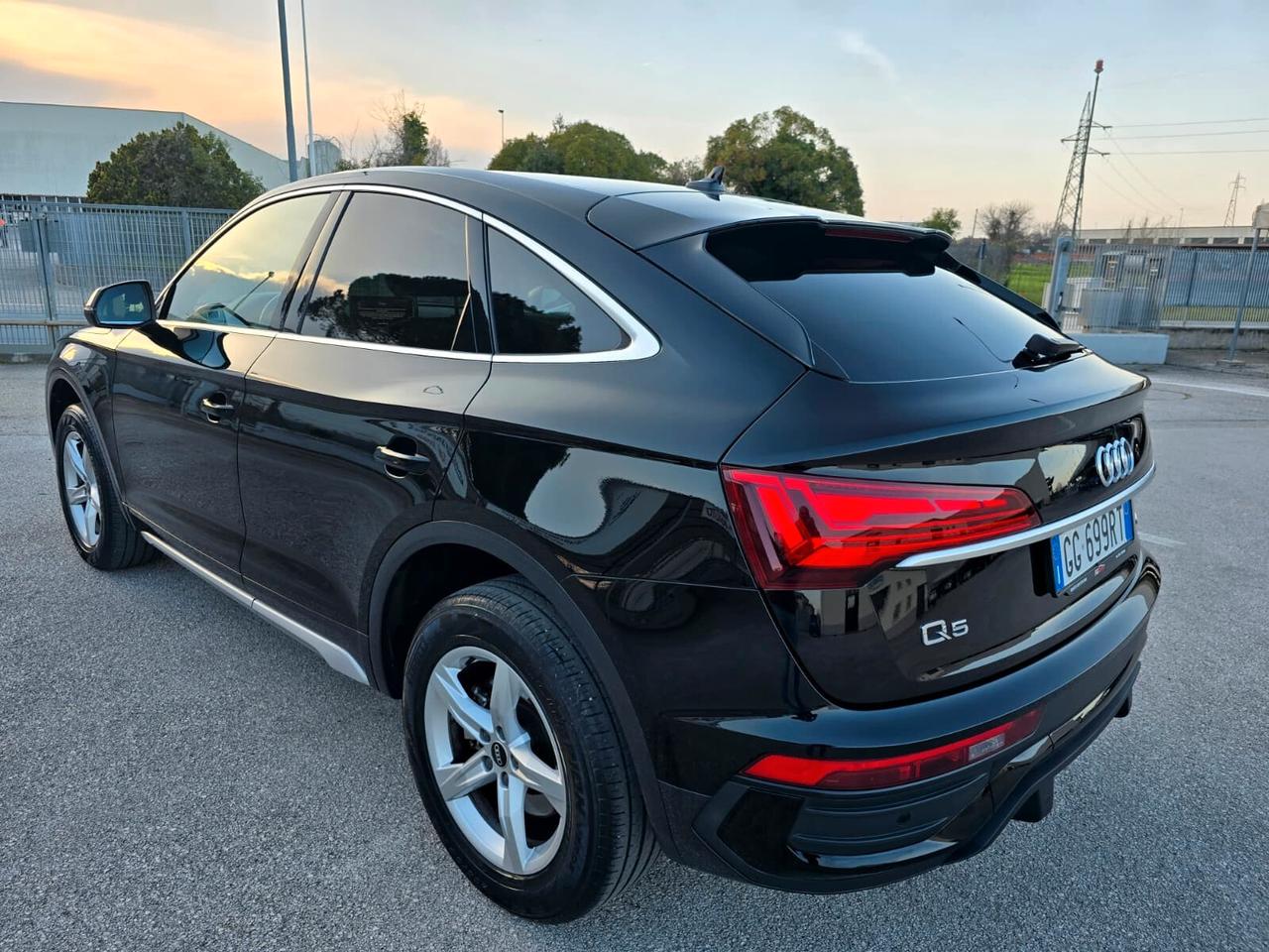 Audi Q5 SPB Sportback mhev 40 TDI quattro S tronic Business Advanced