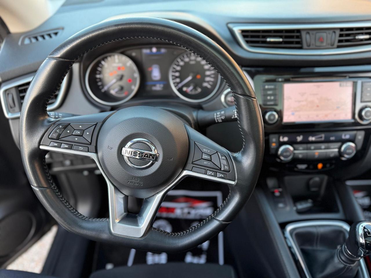 Nissan Qashqai 1.5 dCi N-Connecta