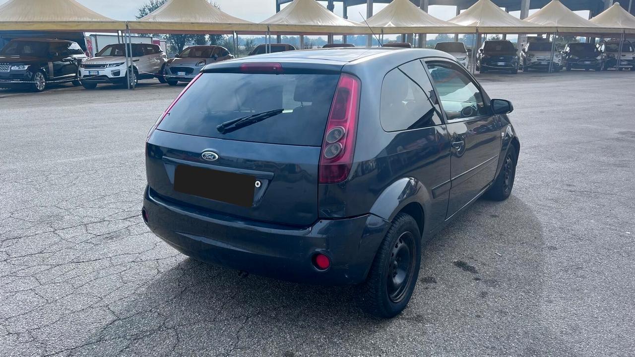 Ford Fiesta 1.4 TDCi 5p. Ghia