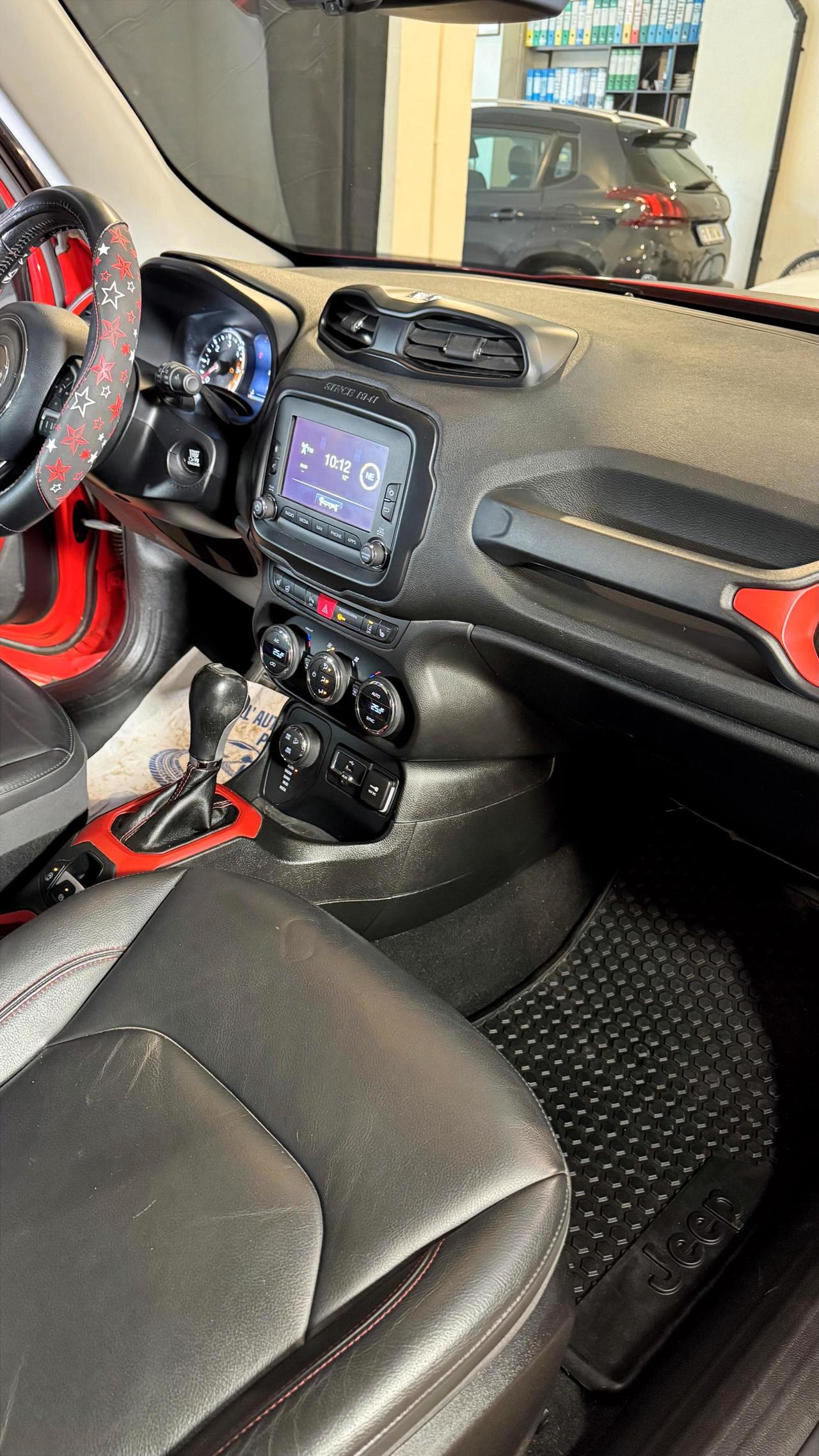 Jeep Renegade 2.0 mjt Trailhawk 4wd 170cv auto Gancio Traino