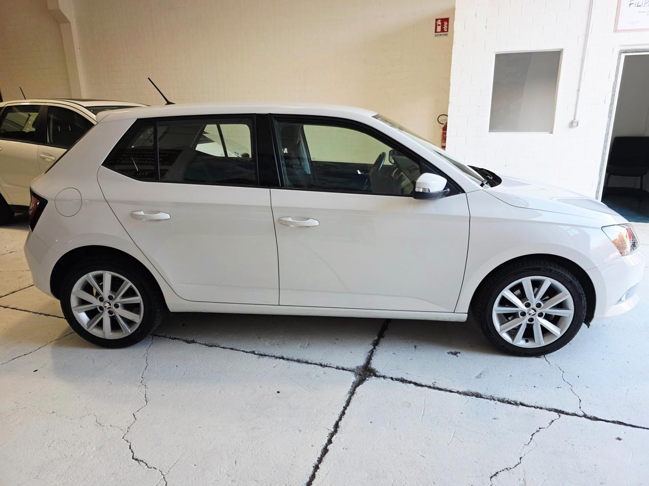 Skoda Fabia 1.0 MPI 75 CV Monte Carlo