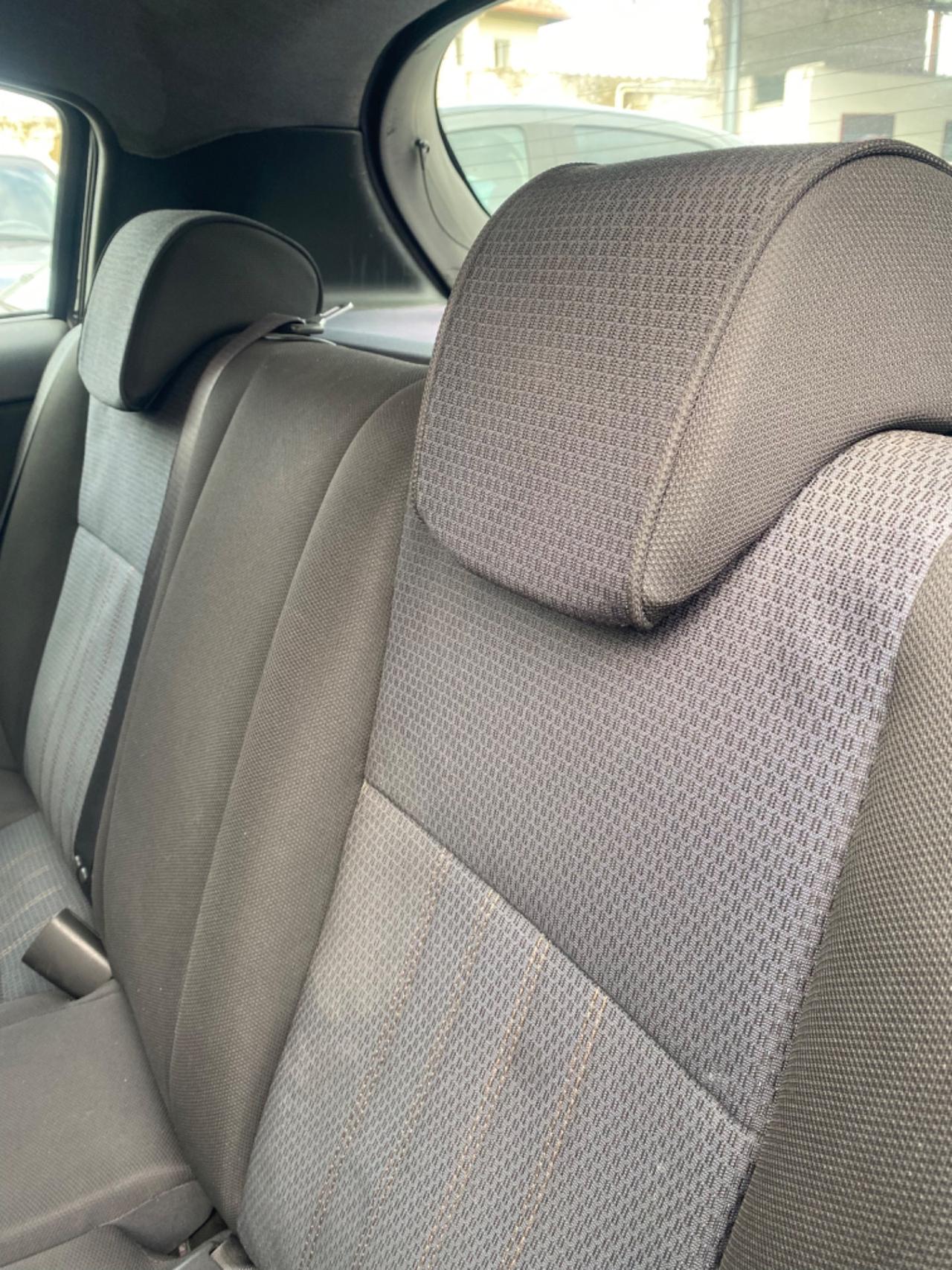 Alfa Romeo 147 Multijet 2009 TAGLIANDATA