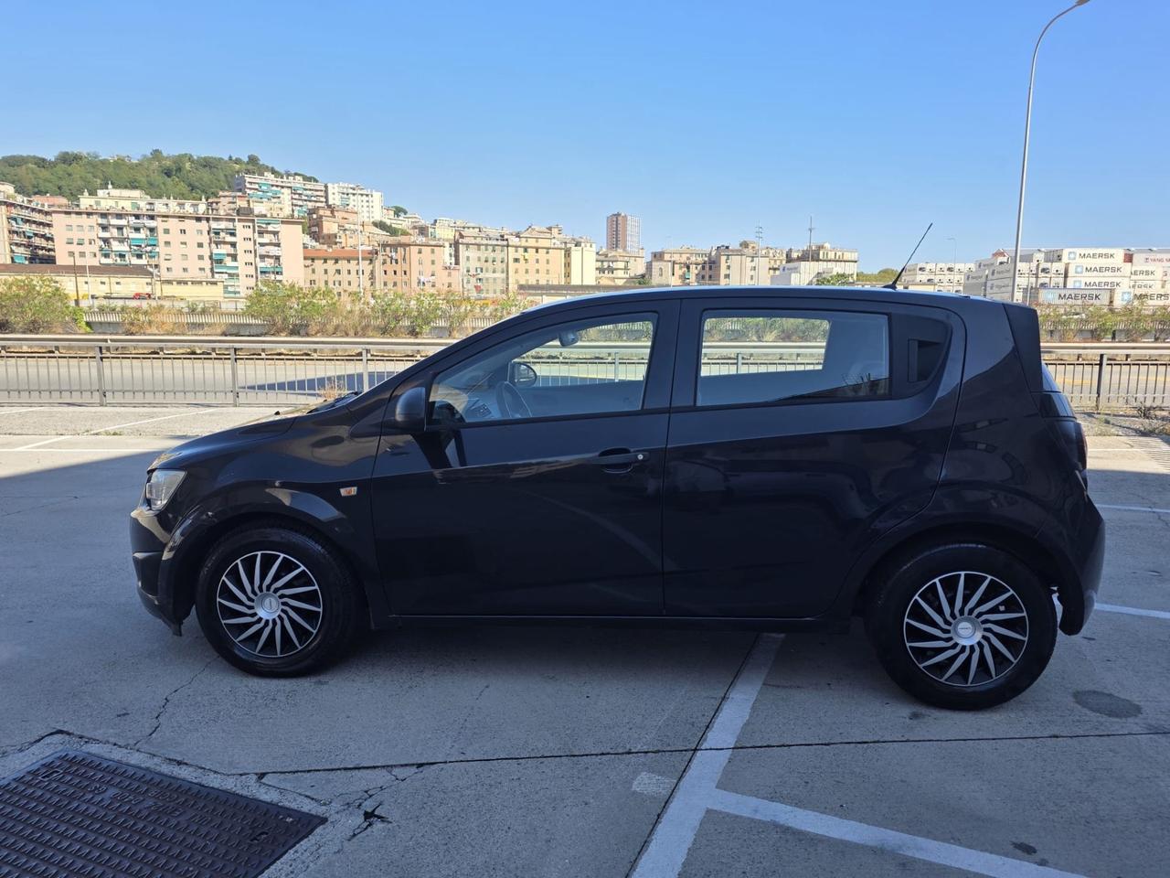 Chevrolet Aveo 1.2 5P. 70CV LS 2011 43.000km