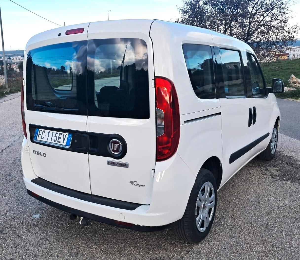 Fiat Doblò 1.3 MTJ Autocarro con gancio traino N1 5 posti