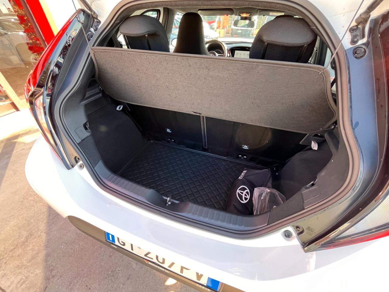 Toyota Aygo X 1.0 VVT-i 72 CV 5 porte Lounge