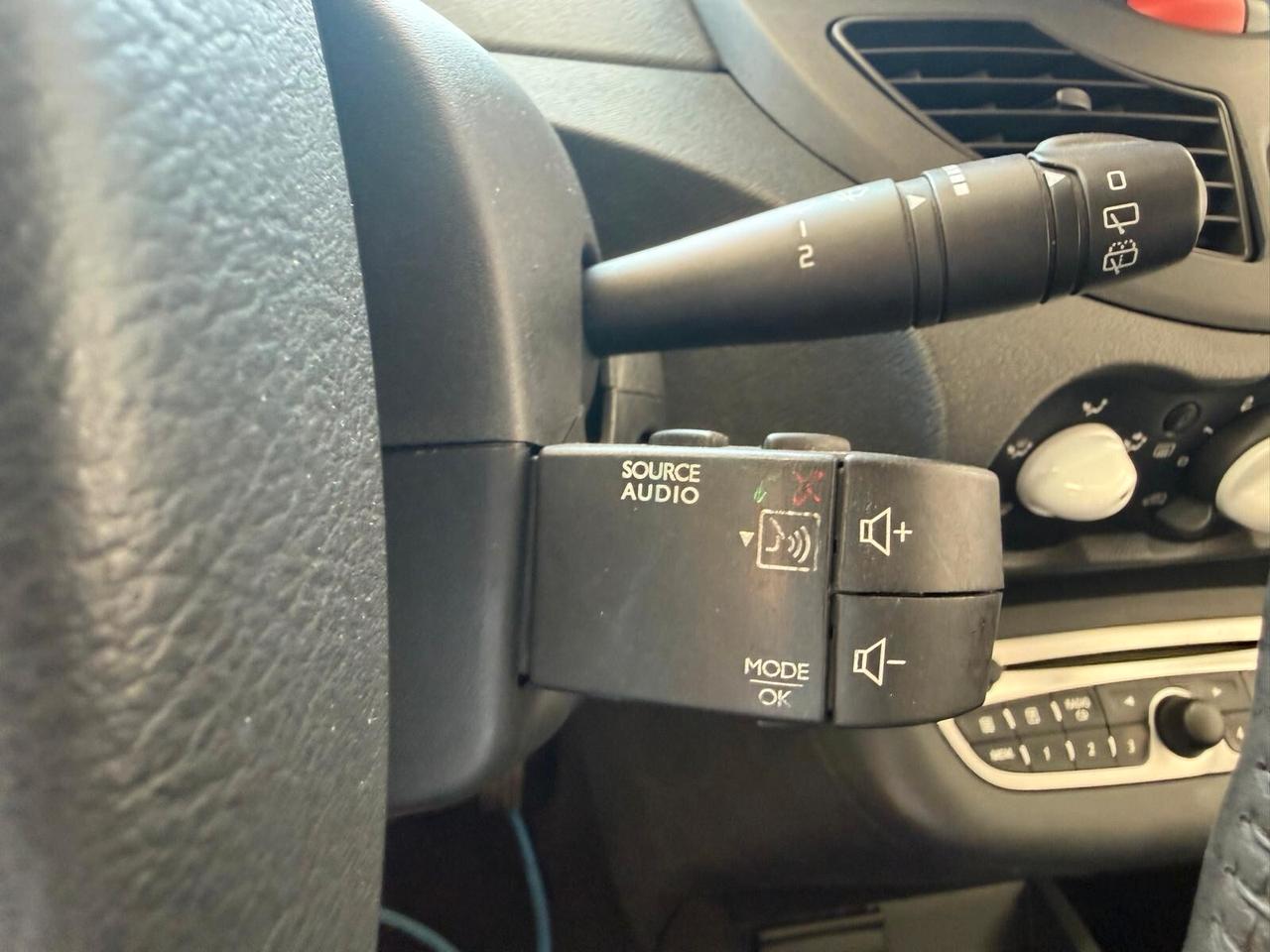 RENAULT TWINGO 1.2 BENZINA 75CV YAHOO