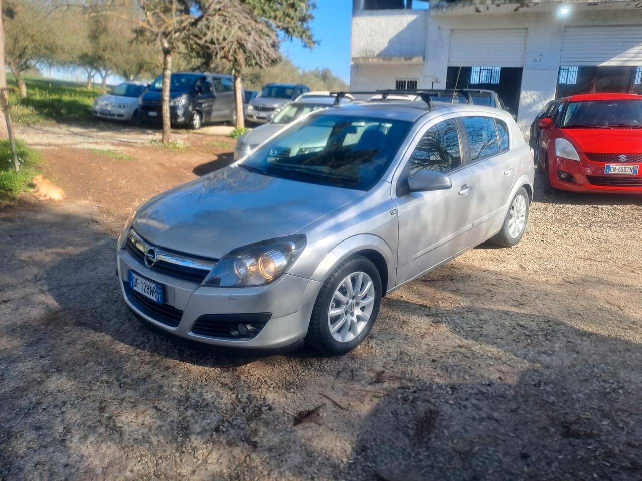 Opel Astra 1.6 16V Twinport 5 porte Cosmo km 103mila