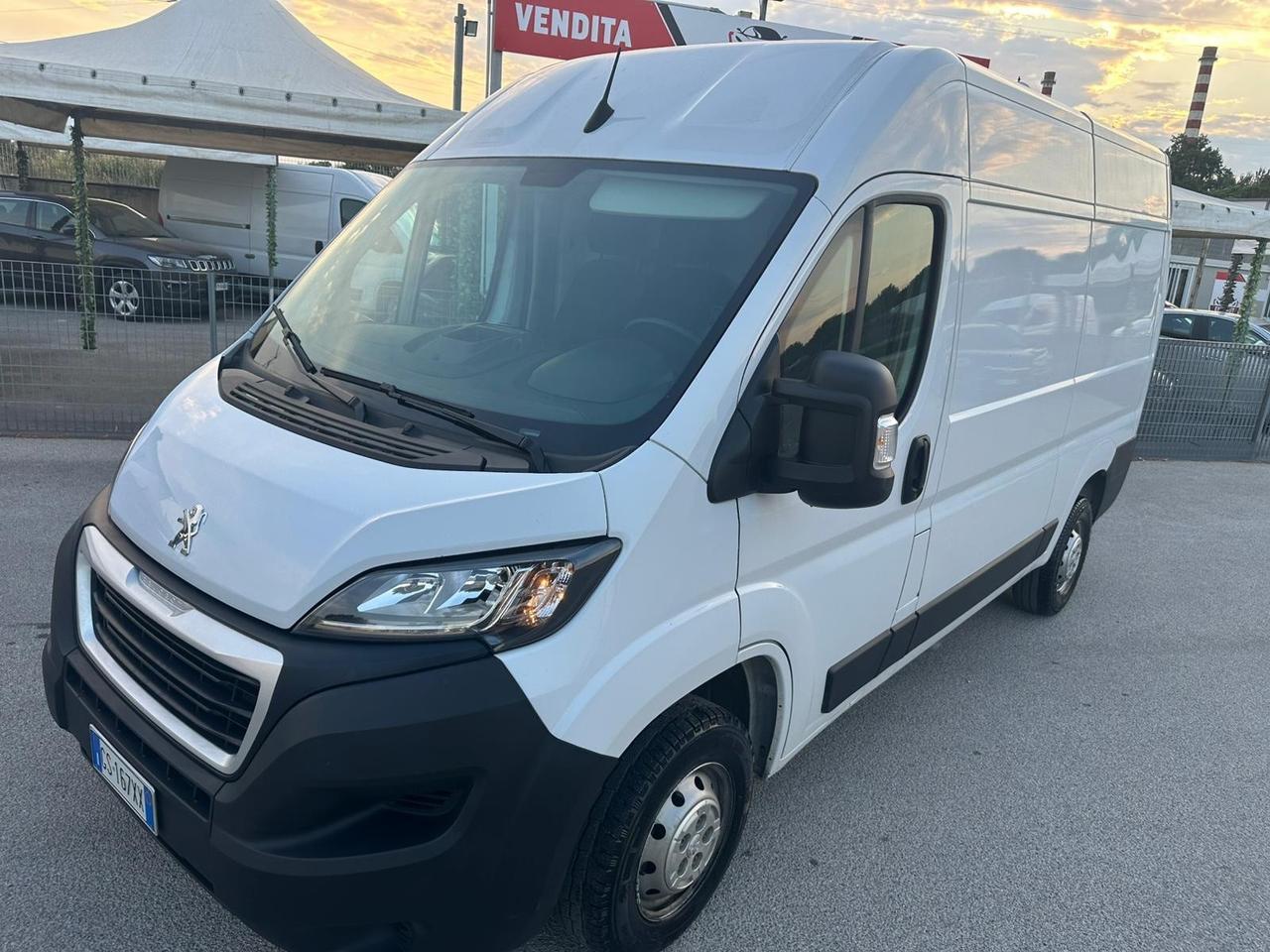 Peugeot Boxer 35 2.2 140cv L2 H2 Nuovo garanzia12