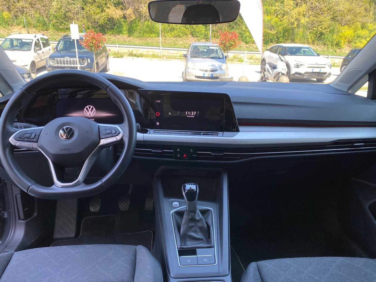 Volkswagen Golf 1.0 TSI EVO Life