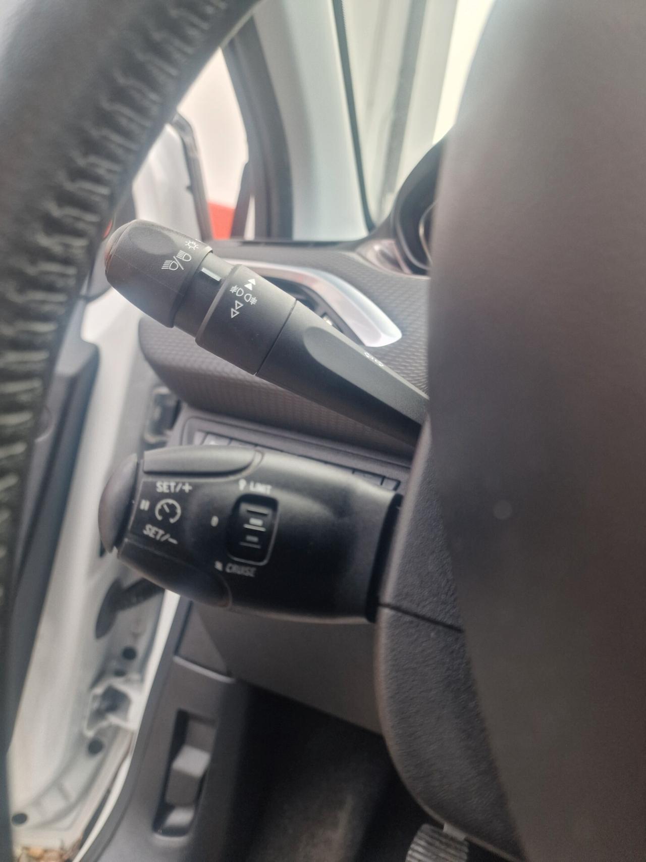 Peugeot 2008 PureTech 82 Active