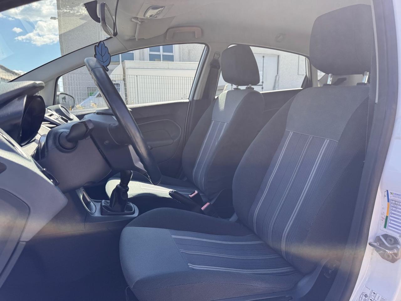 Ford Fiesta 1.2 Titanium 114000 KM GARANZIA 12 MESI