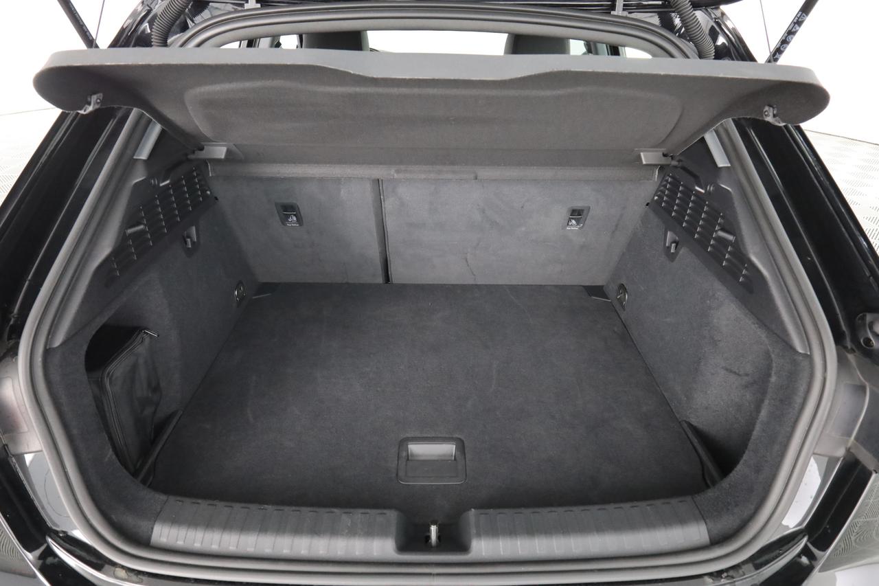 AUDI A3 4ª serie A3 SPB 30 TFSI S tronic Business