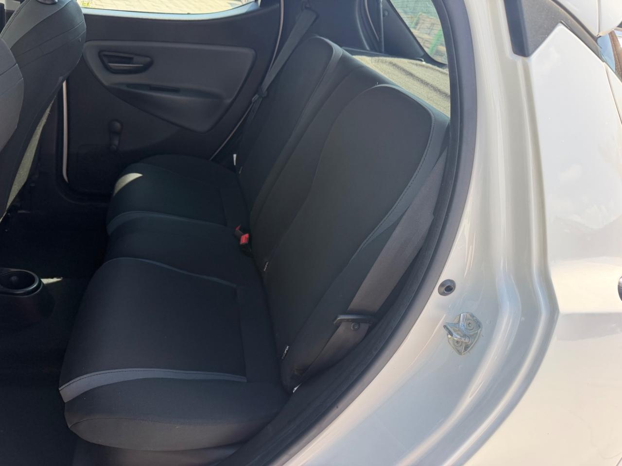 Lancia Ypsilon 1.2 69 CV 5 porte Platinum