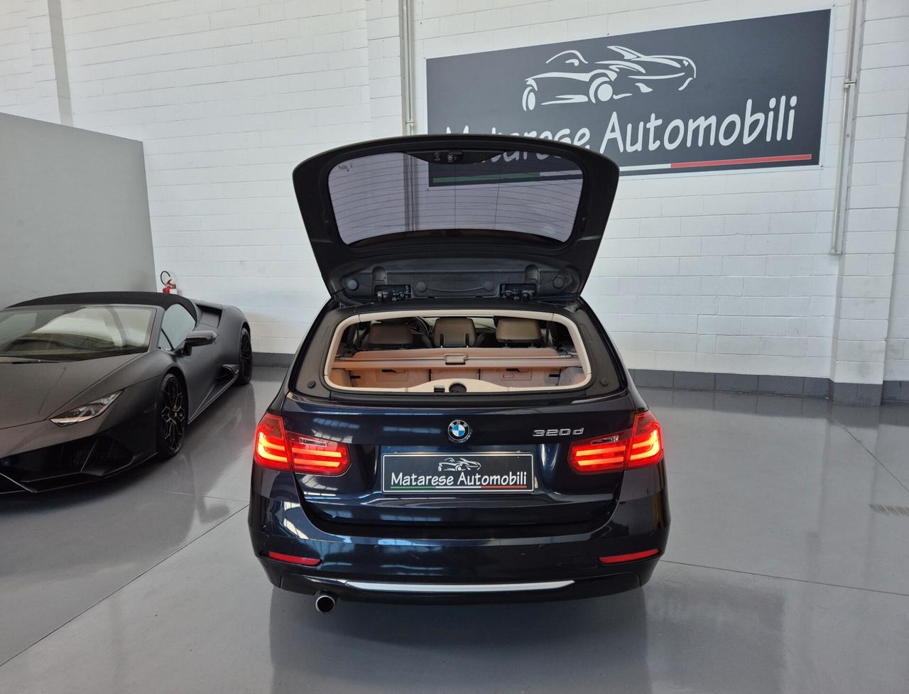 BMW 320 touring modern 2.0d 184cv Automatica Navigatore