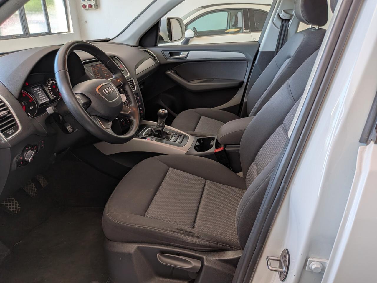 AUDI Q5 2.0 TDI - 143CV