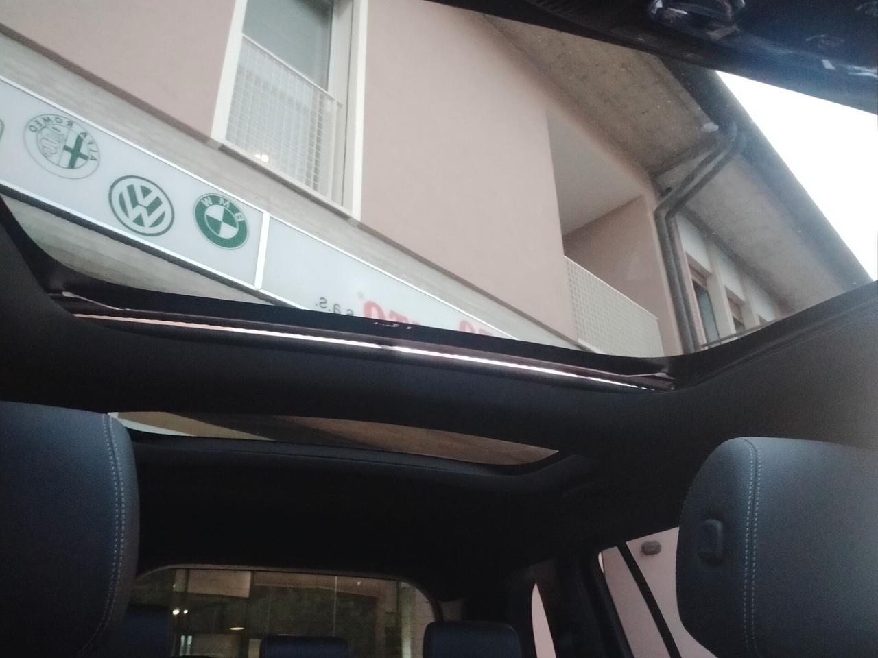 Mercedes-Benz GLB 180 D LED / TETTO APRIBILE /LUCI AMBIENT SOFFUSE / DISPLAY MAXI /AUT.8M.