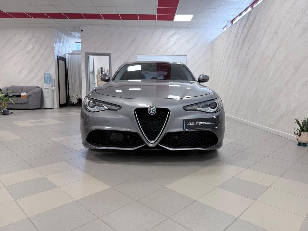 Alfa Romeo Giulia 2.2 Turbodiesel 210 CV AT8 AWD Q4 Veloce