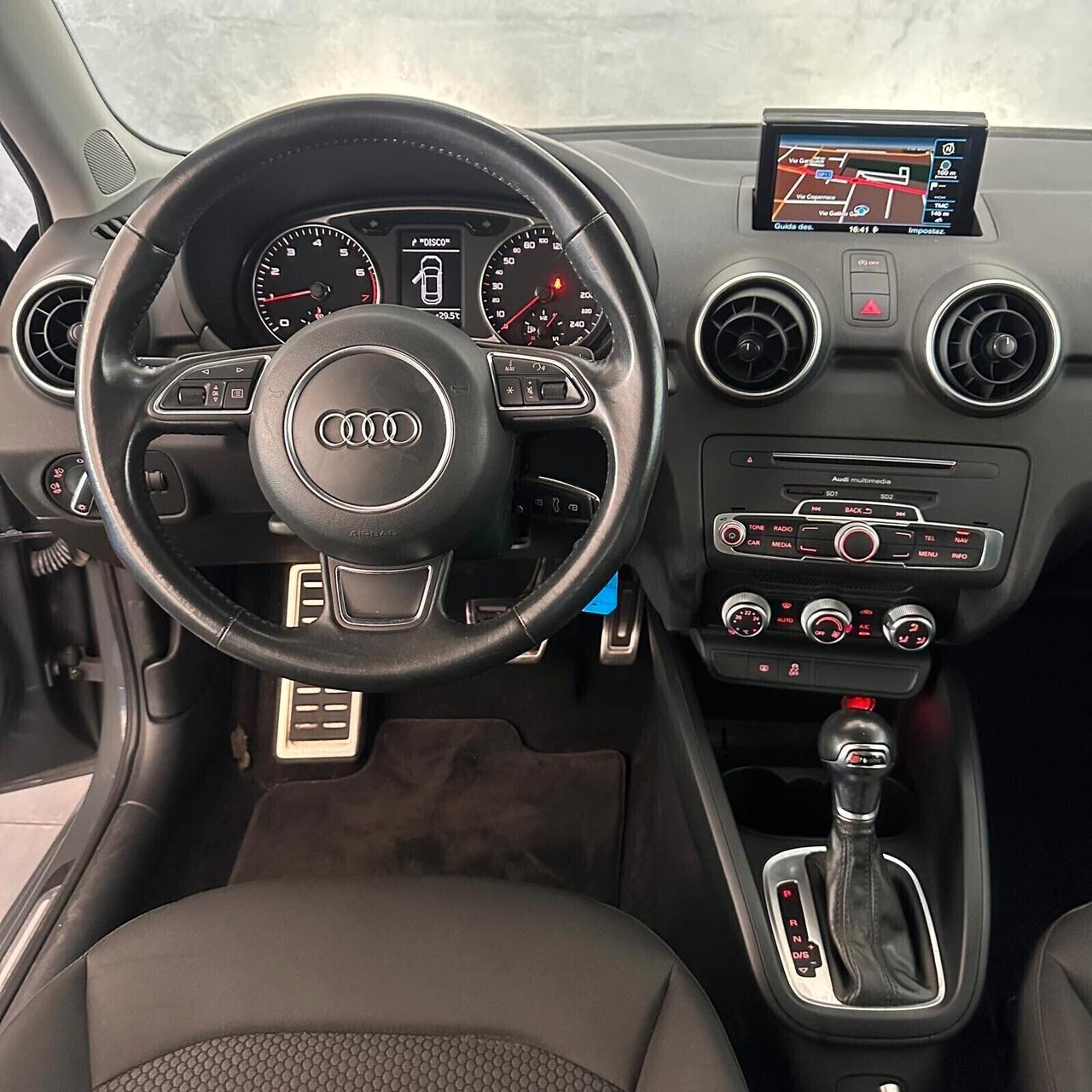 Audi A1 1.0 TFSI ultra S tronic S-LINE