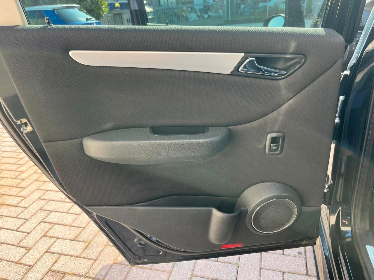 Mercedes-benz B 200 CDI Sport 140CV ok neopatentati