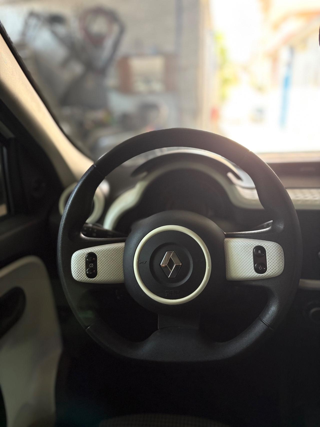 Renault Twingo 1.0 benzina