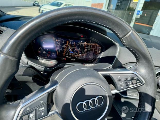 AUDI TT Roadster 2.0 TDI ultra Design