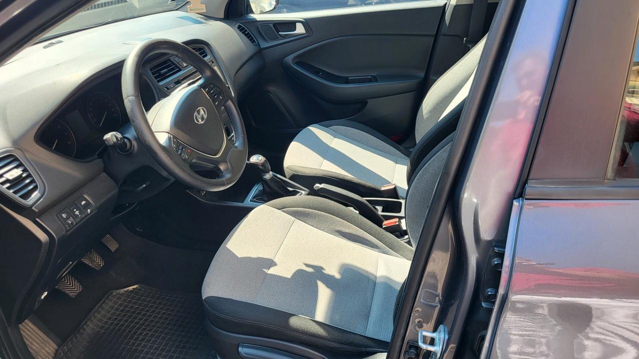 Hyundai i20 1.2 84 CV 5 porte Comfort