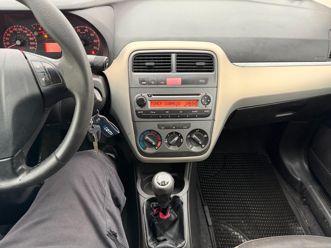 FIAT GRANDE PUNTO ANNO 2013 1.3 MJT 75 CV