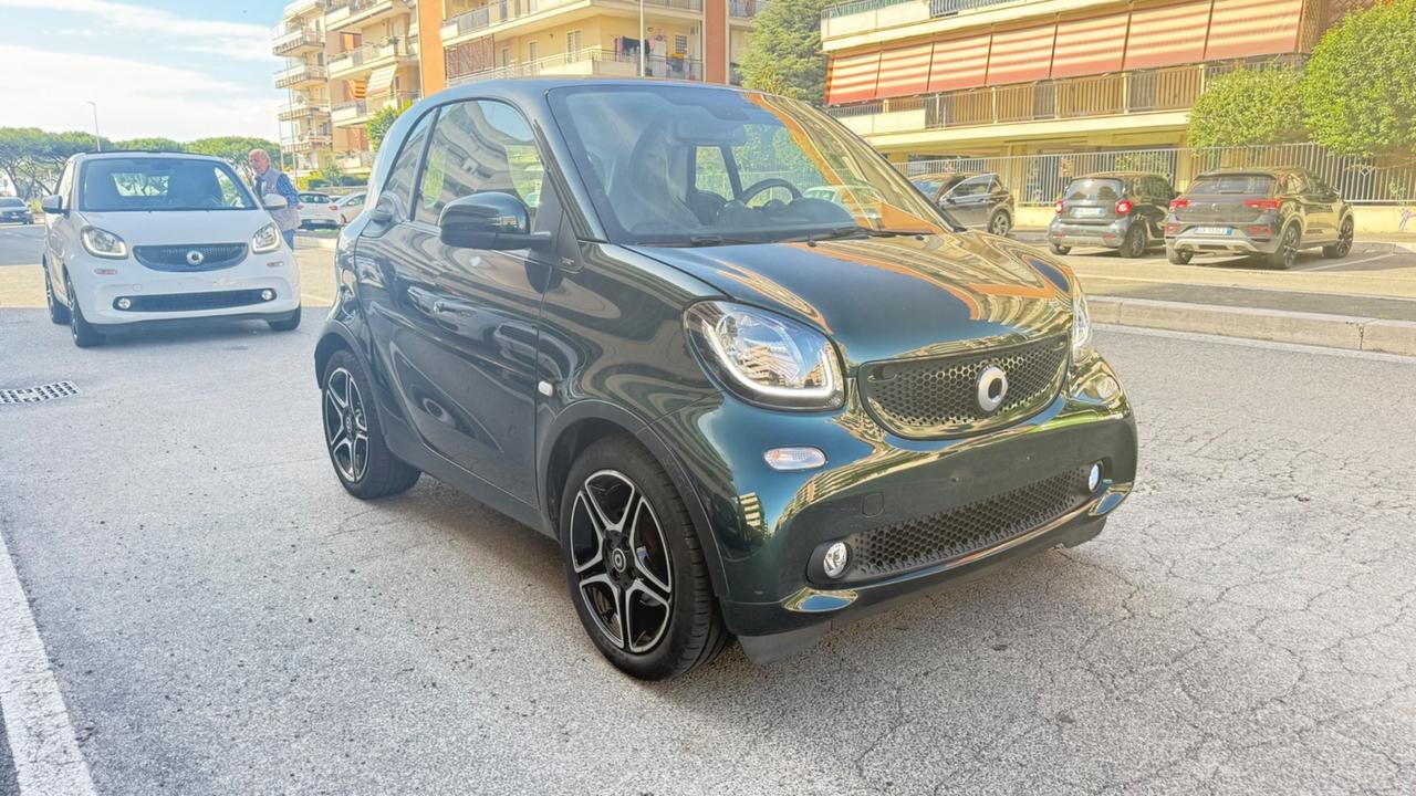 Smart ForTwo 70 1.0 Prime LED NAVI PACK SPORT PANORAMA CERCHI 16 PDC