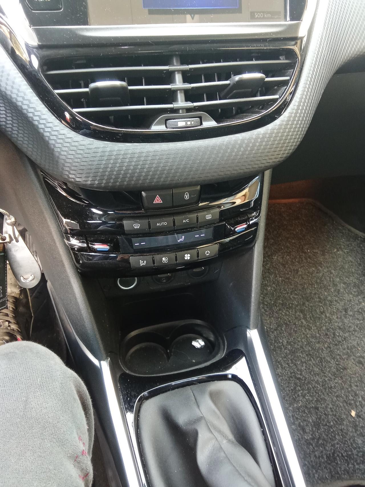 Peugeot 2008 1.6 e-HDi 115 CV Stop&Start Allure