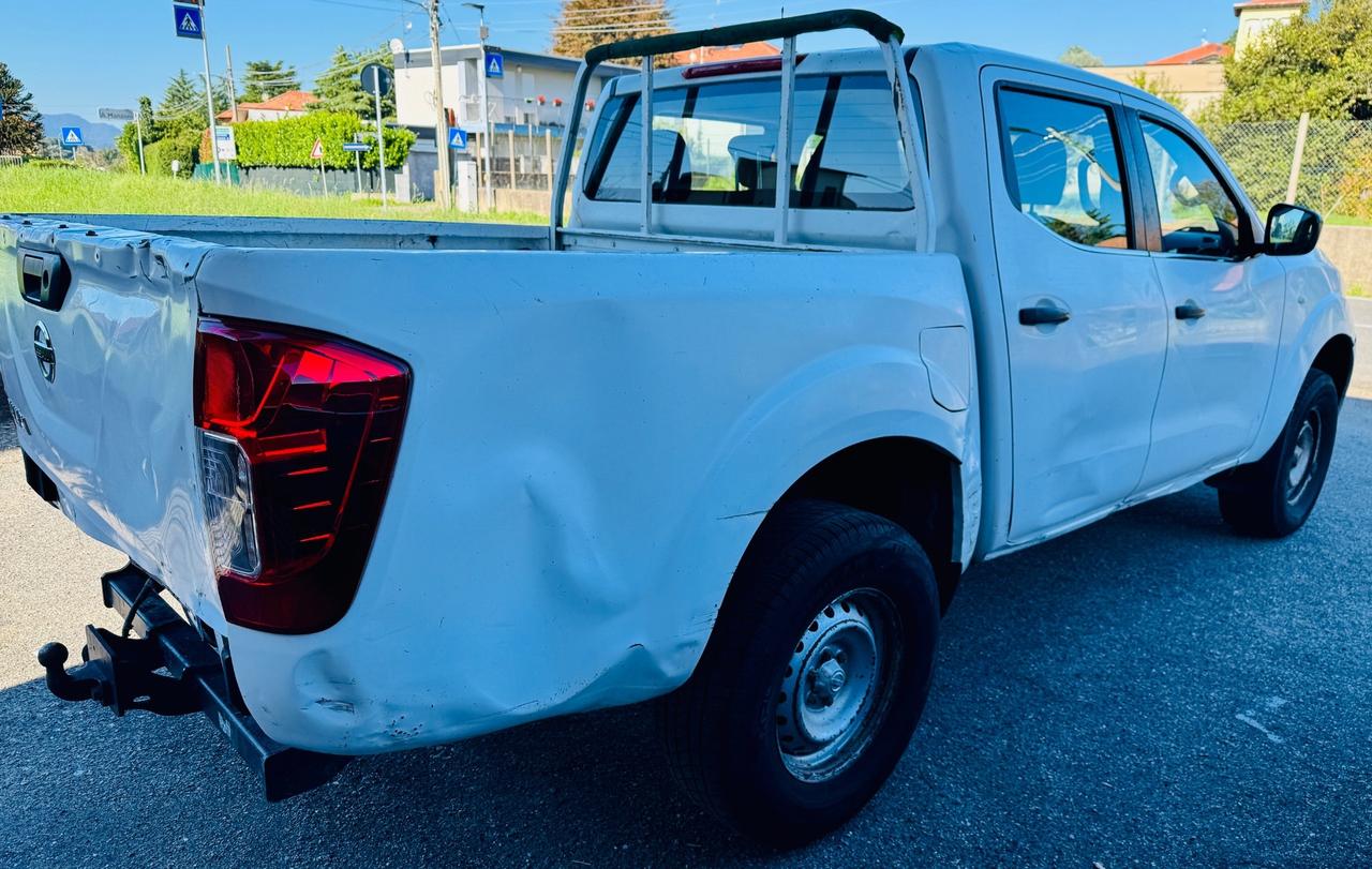 Nissan Navara 2.3 dCi 4WD Double Cab N-Connecta