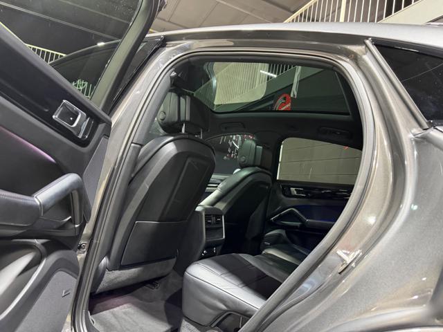 PORSCHE Cayenne COUPE 3.0 V6 UFFICIALE ITALIANA TETTO SCARICO