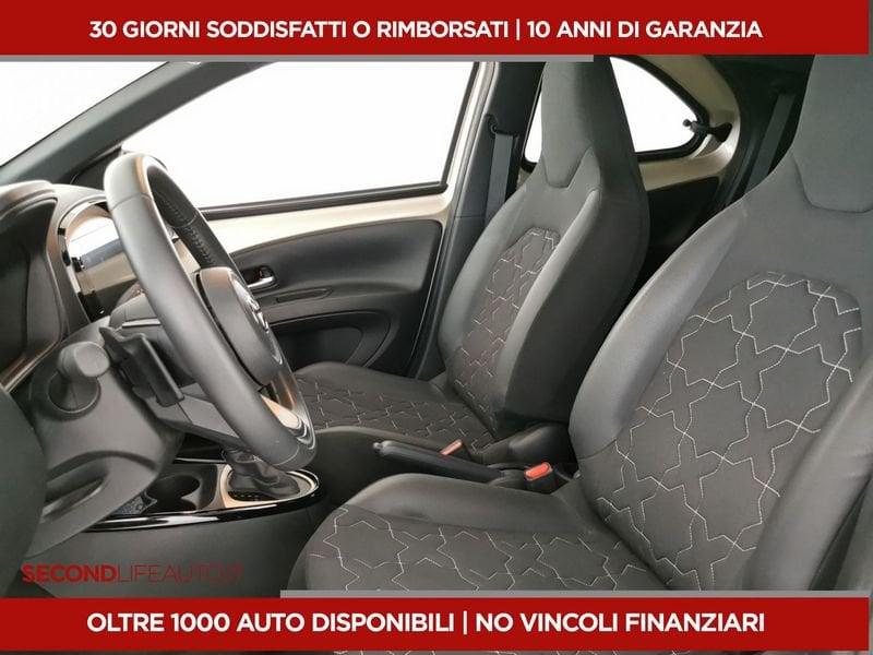 Toyota Aygo X 1.0 Lounge 72cv s-cvt