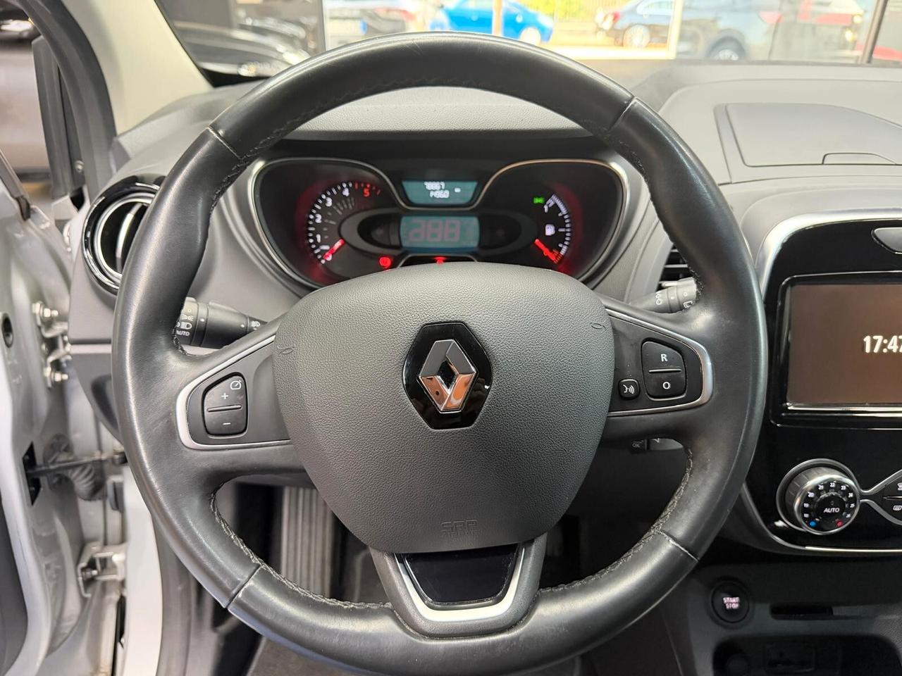 Renault Captur dCi 8V 90 CV EDC Sport Edition