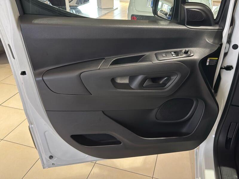 Peugeot Partner Partner HDi 100Ccv Furg. Premium Cinghia Distr. OK 7.900 + IVA