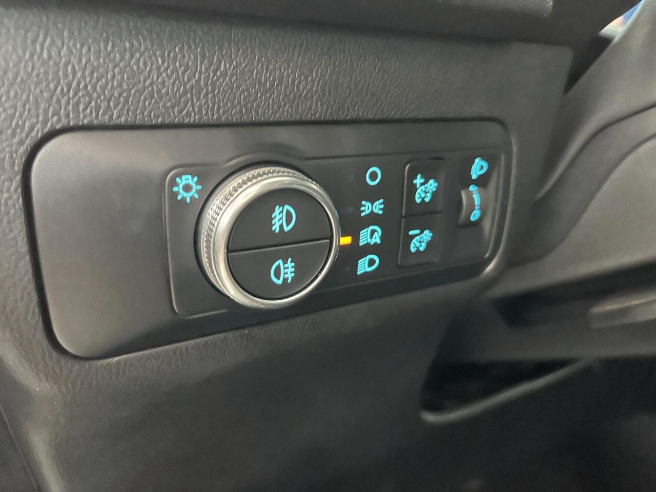 Ford Kuga 2.5 Full Hybrid 190 CV CVT 2WD ST-Line