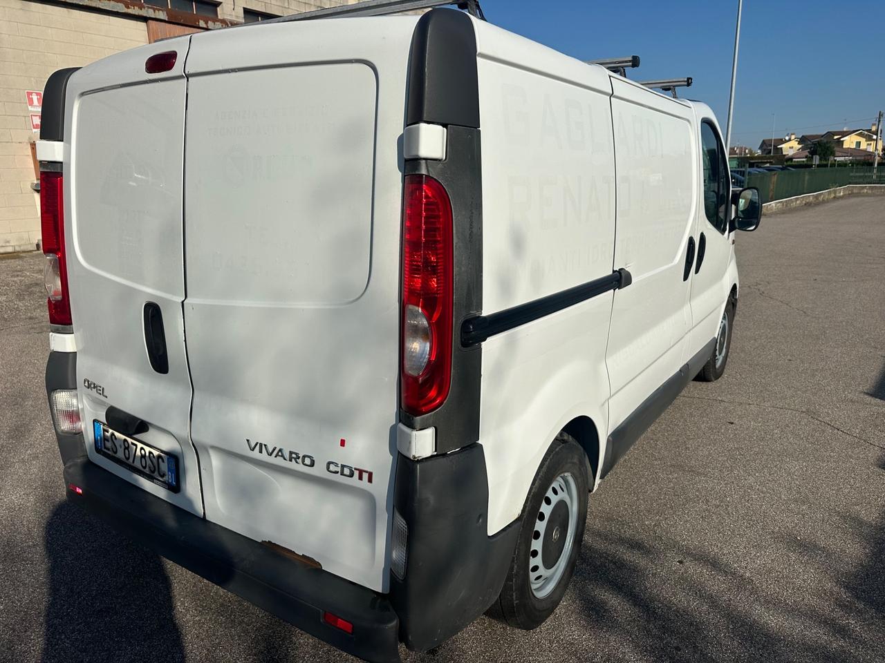 Opel vivaro 2013 diesel 2.0