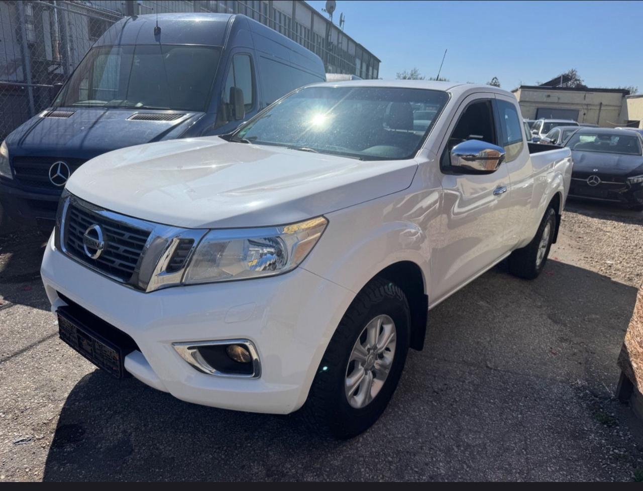 Nissan Navara 2.3 dCi 4WD King Cab Telaio Visia * Cambio 6M Manuale