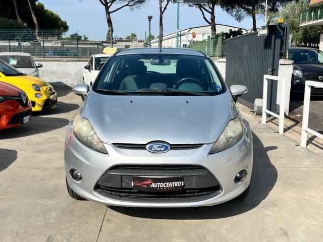 FORD Fiesta + 1.2 82CV 5 porte