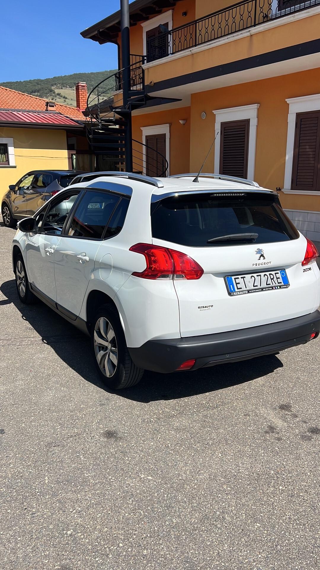 Peugeot 2008 1.4 HDi 68CV NEOPATENTATI