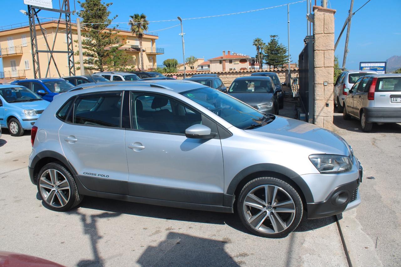 Volkswagen Polo 1.6 TDI 90CV DPF 5 porte Highline CROSS