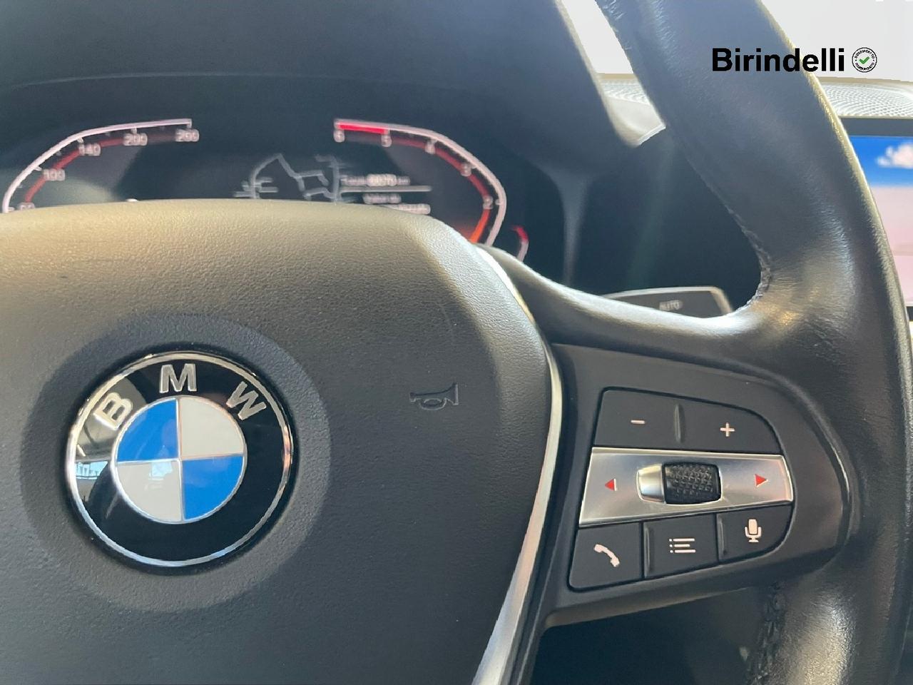 BMW Serie 3(G20/1-80/1) - 320d Luxury