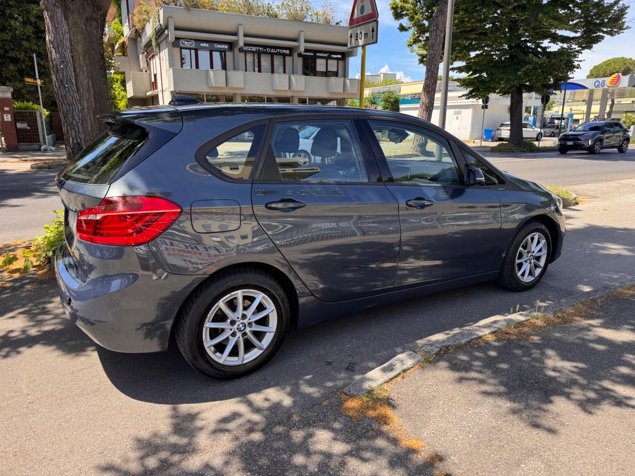Bmw 216d Active Tourer Luxury neopaten garanzia 12 mesi