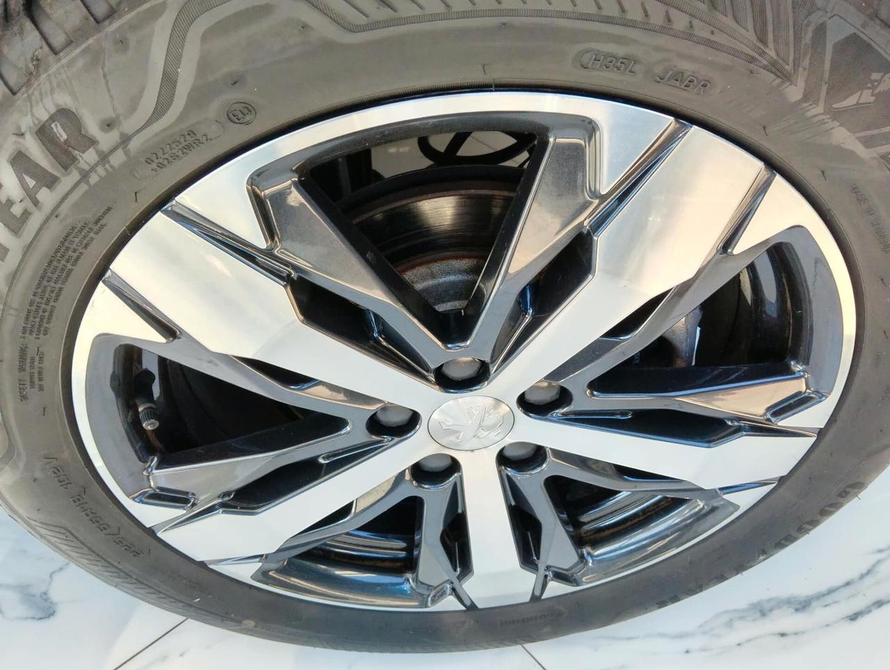 Peugeot 5008 BlueHDi 130 S&S EAT8 GT 7 POSTI