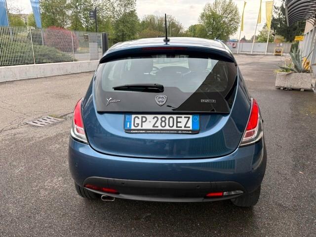 Lancia Ypsilon 1.0 FireFly 5 porte S&S Hybrid Gold Plus