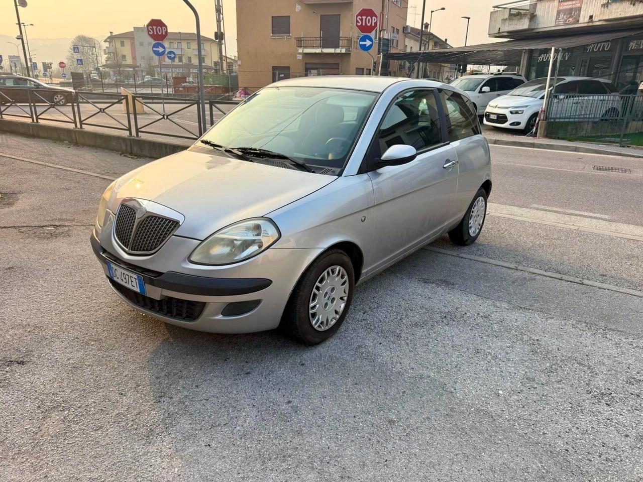 Lancia Ypsilon 1.2 Benzina