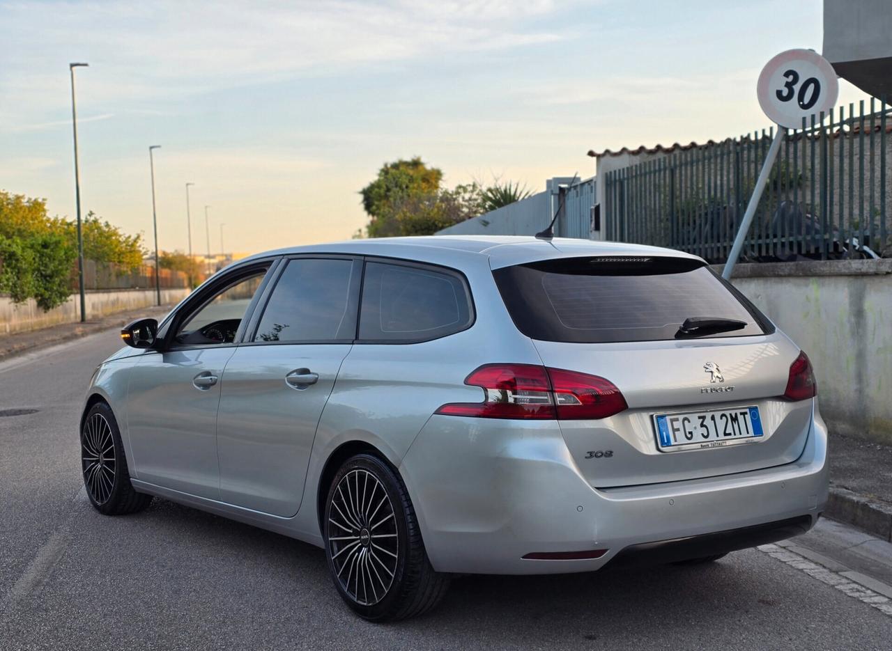 PEUGEOT 308 BUSINESS 1.6 HDI 2017 PARI AL NUOVO