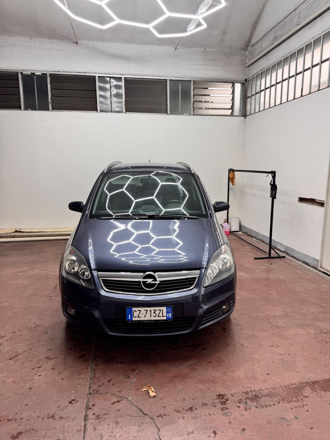 Opel Zafira 1.9 CDTI 120CV Cosmo 7 Posti