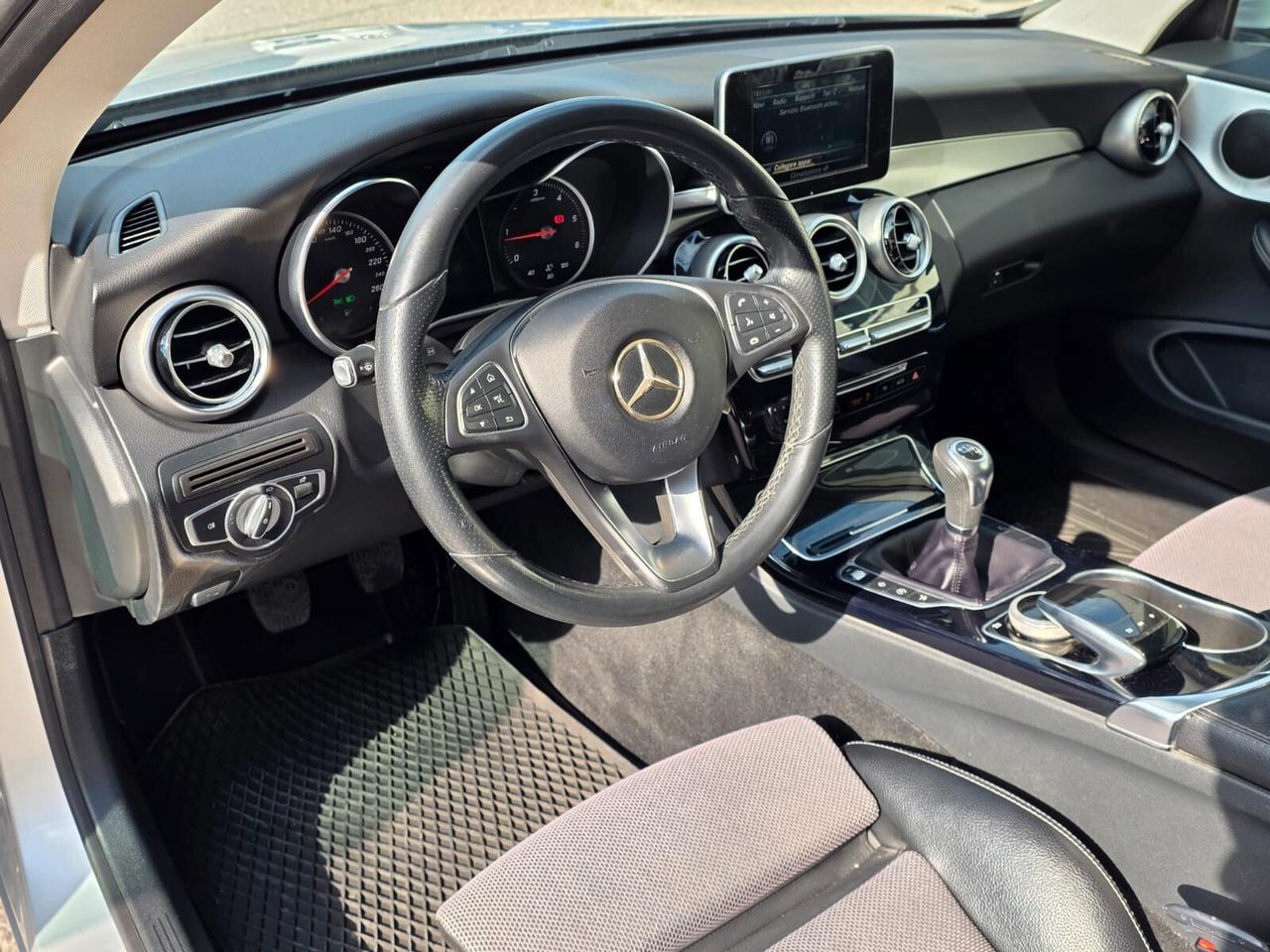 Mercedes-benz C 220 d Coupé Sport